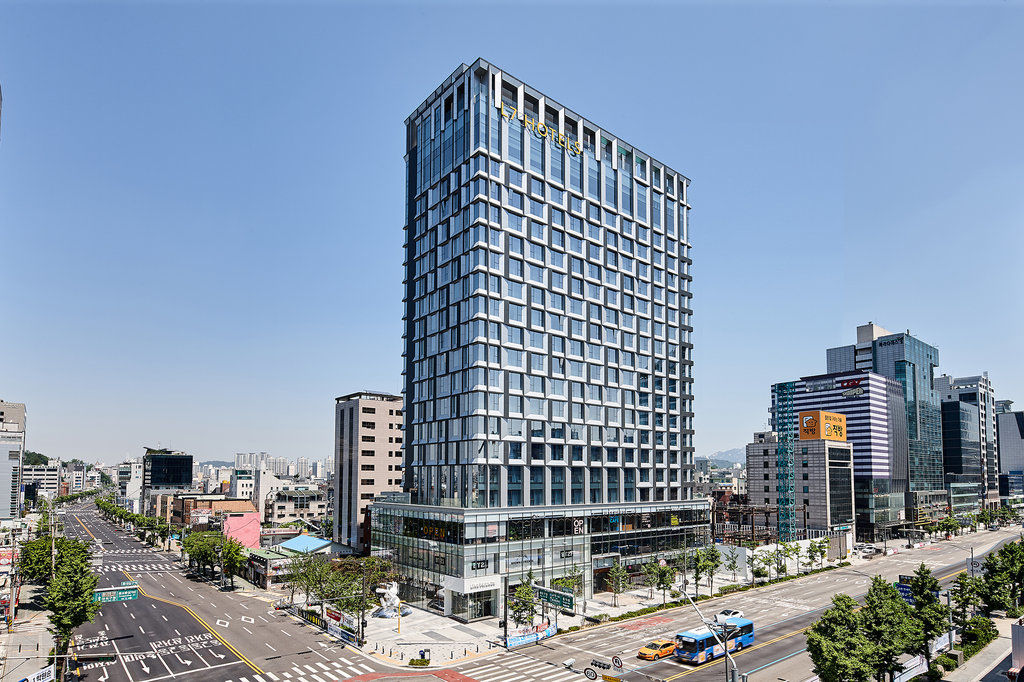 Отель L7 Hongdae Сеул Экстерьер фото